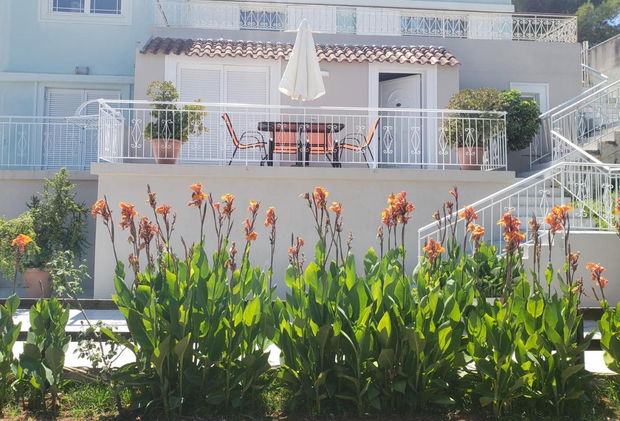 Malibu Studios & Apartments Lassi  Exterior foto