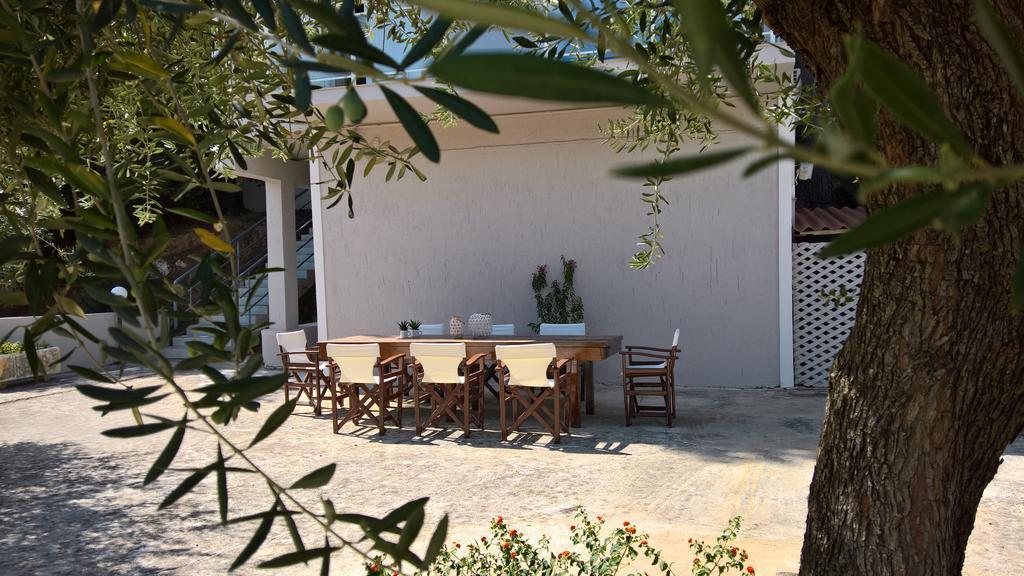 Malibu Studios & Apartments Lassi  Exterior foto